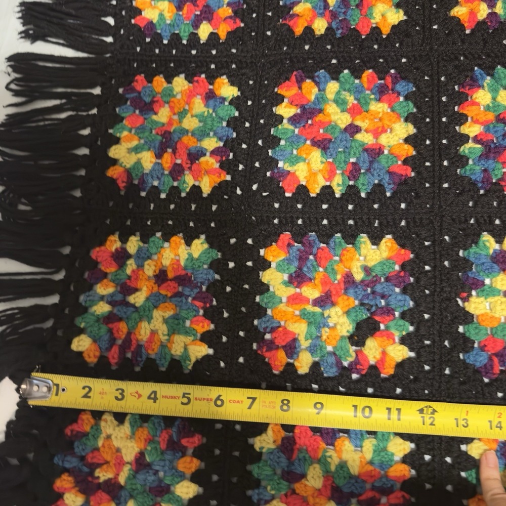 Vtg Handmade Crochet Knit Granny Square Throw Blanket Cottagecore Black Fringe - Picture 5 of 10
